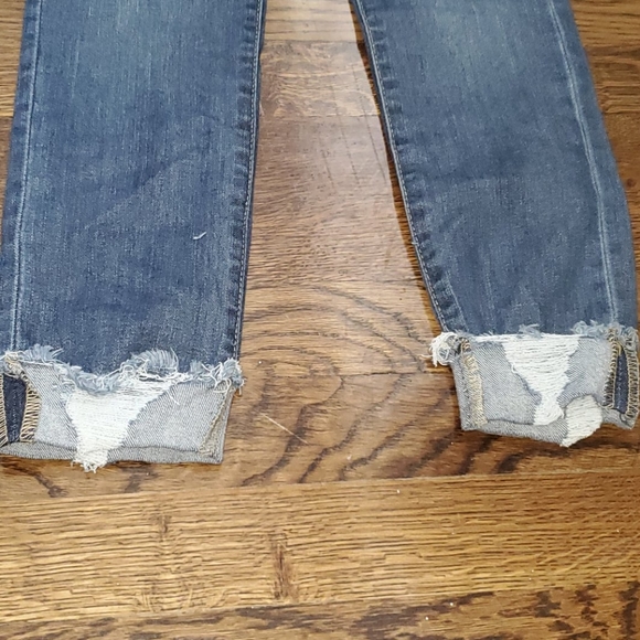 Jeans - Picture 2 of 4